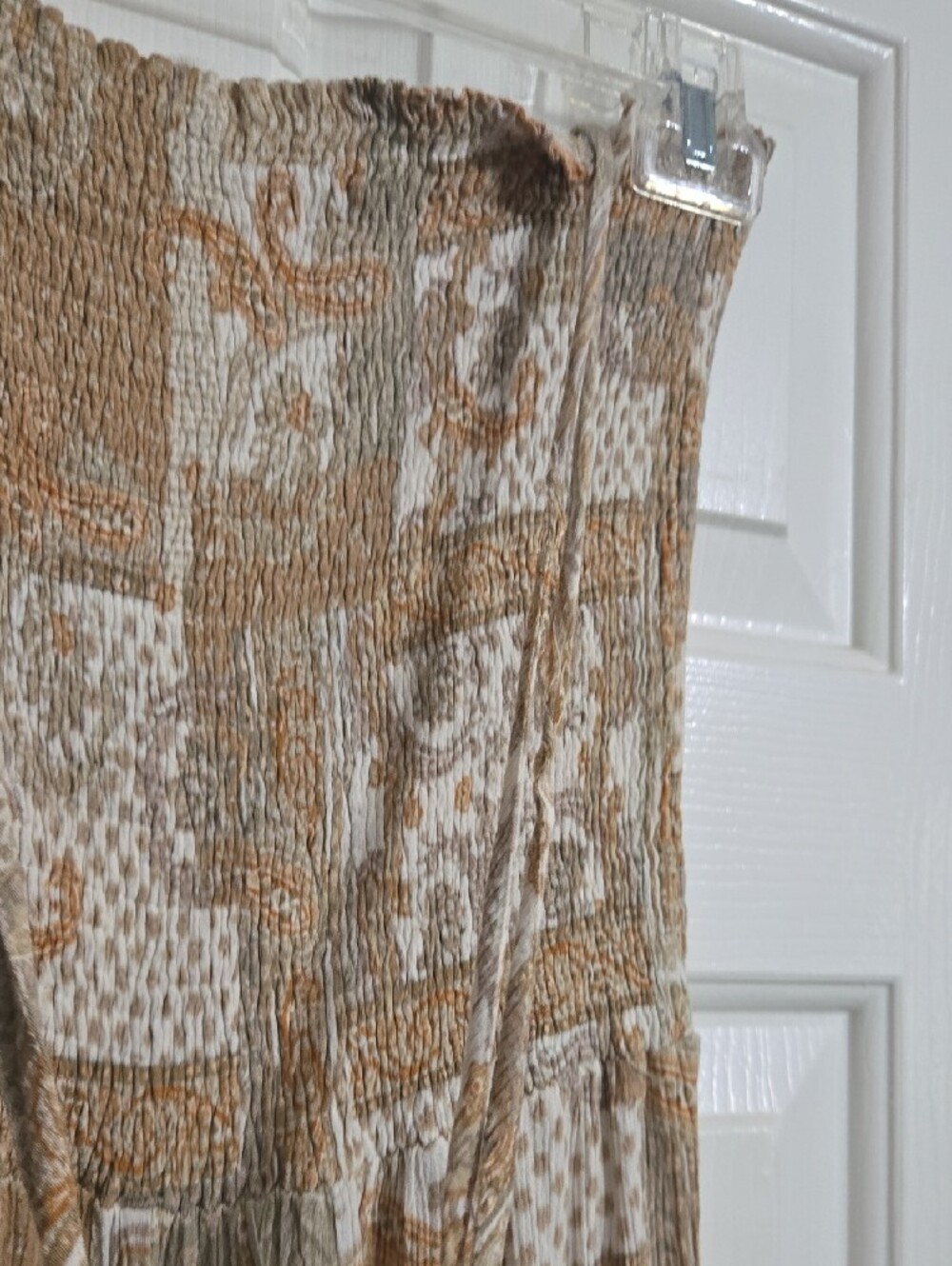 Storia Beige & White Patchwork Smocked Jumpsuit with Flared Legs - Picture 6 of 7